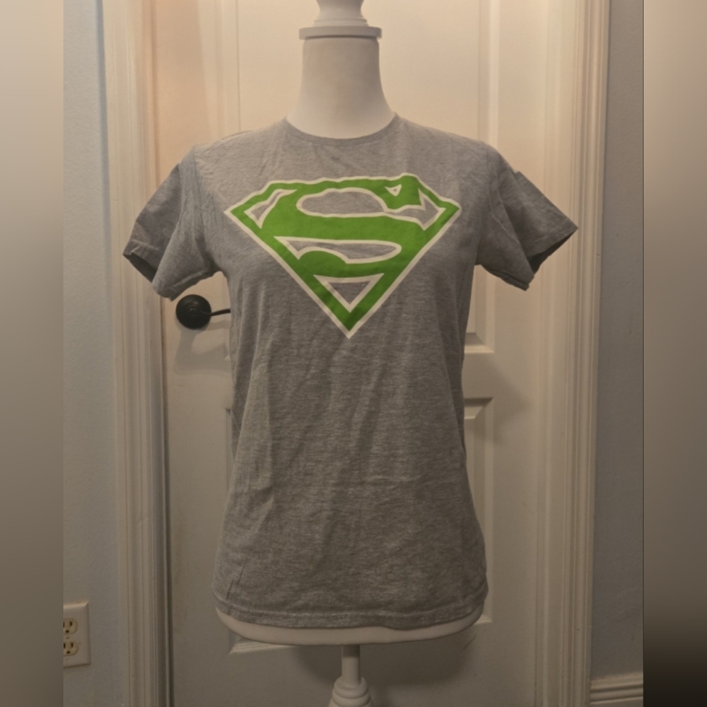Womens Superman Tshirt